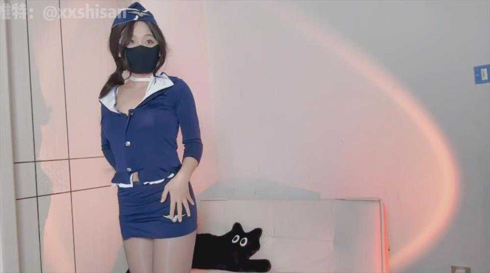 星十三最新作品-空姐的特殊服务[770M]（）4